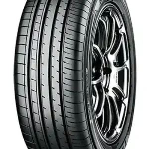 Anvelopa Vara 245/50R19 105W YOKOHAMA Bluearth-xt Ae61 Xl Bestseller