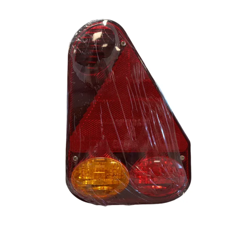 Popular Lampă combinată spate dreapta Aspöck Earpoint III + proiector de ceață – 5 pini