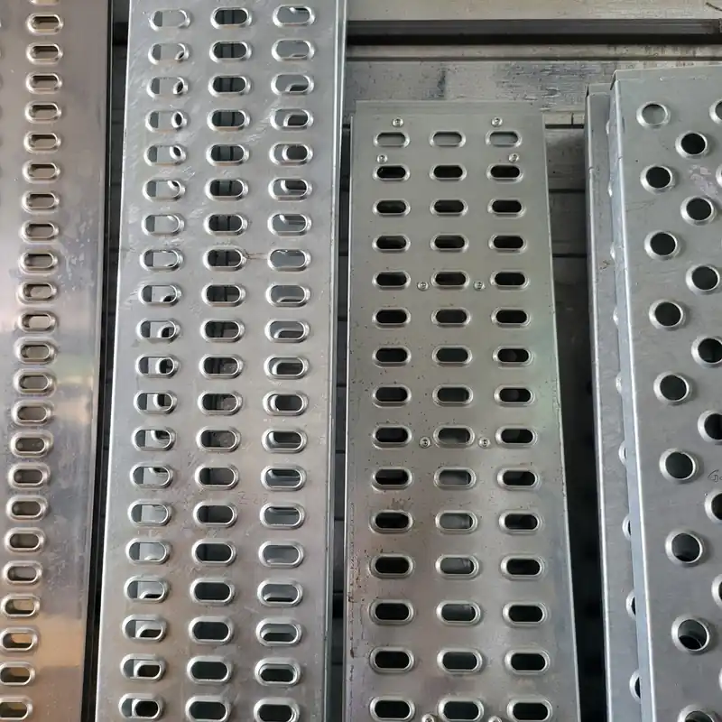 Cumpărături sigure Rampe trailer tabla lohr zincata 2 Mx0.31×0.7 set