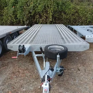 Ofertă limitată TRAILER PLATFORMA AUTO Niewiadow drept Mars 5×2,10M 2,7T R195/13, sistem Alko