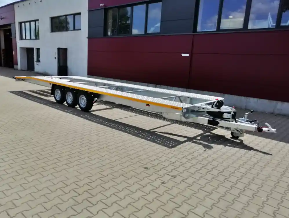 Trailer BESTTRAILERS LONG 9 M 3500 KG Ofertă
